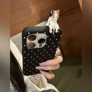 iPhone 16 Pro Max Case – Polka Dot Black with 3D Cat | Cute & Protective
